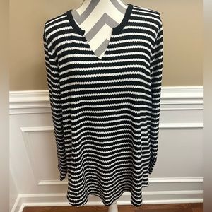 Torrid Black White Striped Top Size 3